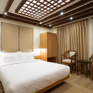 karuna-hotel-patan-kathmandu.hotels-kathmandu.com/